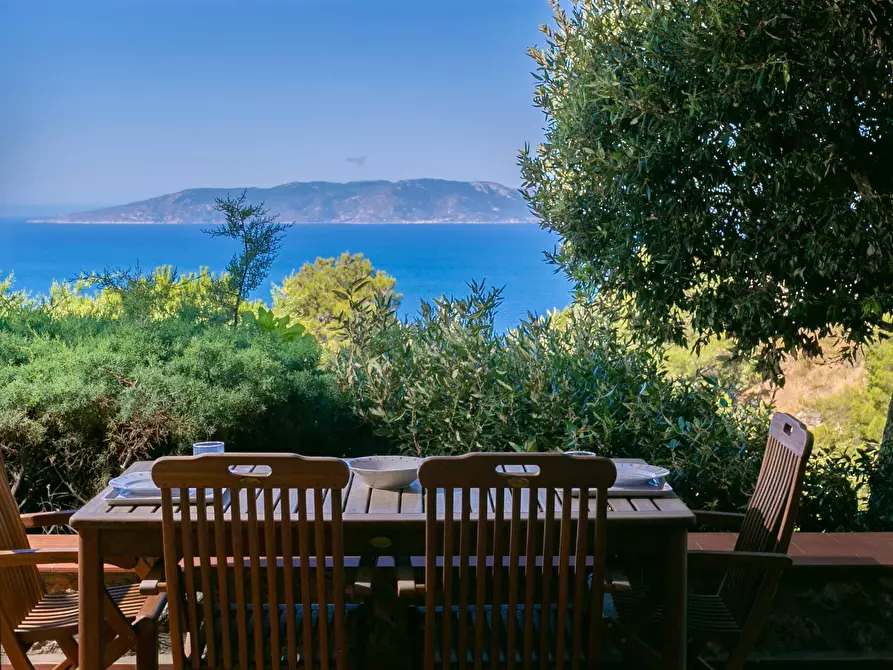 Immagine 8 di Porzione di casa in vendita  in Cala Piccola snc a Monte Argentario