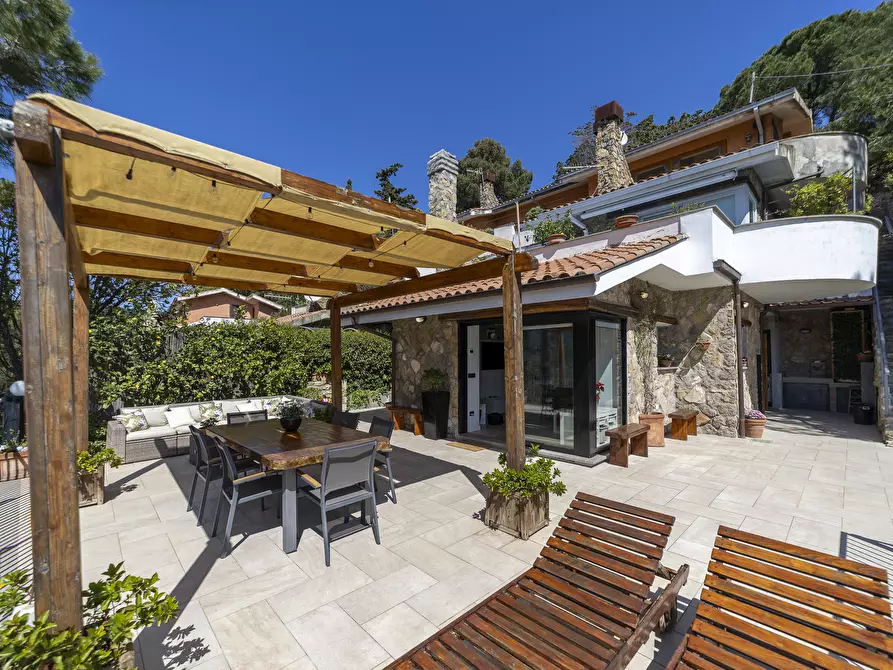 Immagine 1 di Appartamento in vendita  in Località Poggio Pertuso 2 a Monte Argentario