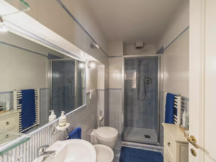 Immagine 13 di Bilocale in vendita  in Viale Nazario Sauro 5 a Siena