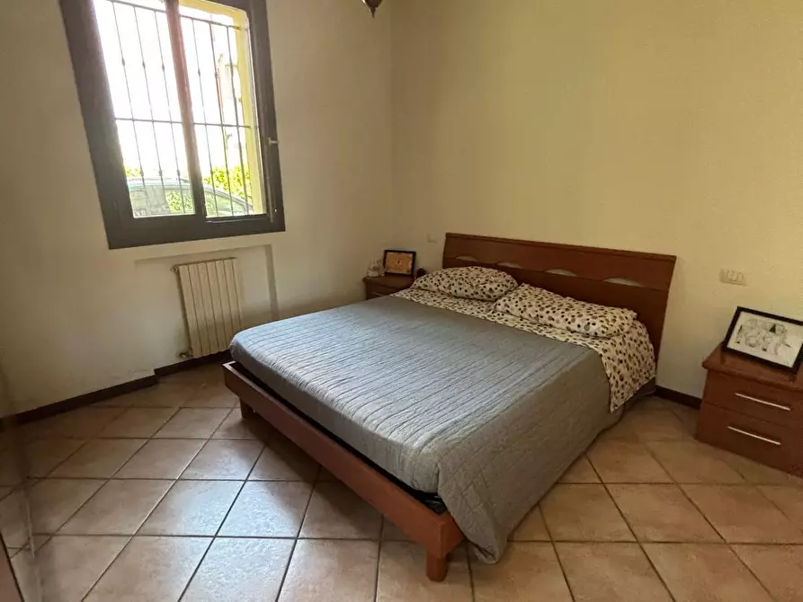 Immagine 9 di Bilocale in affitto  a Cavezzo