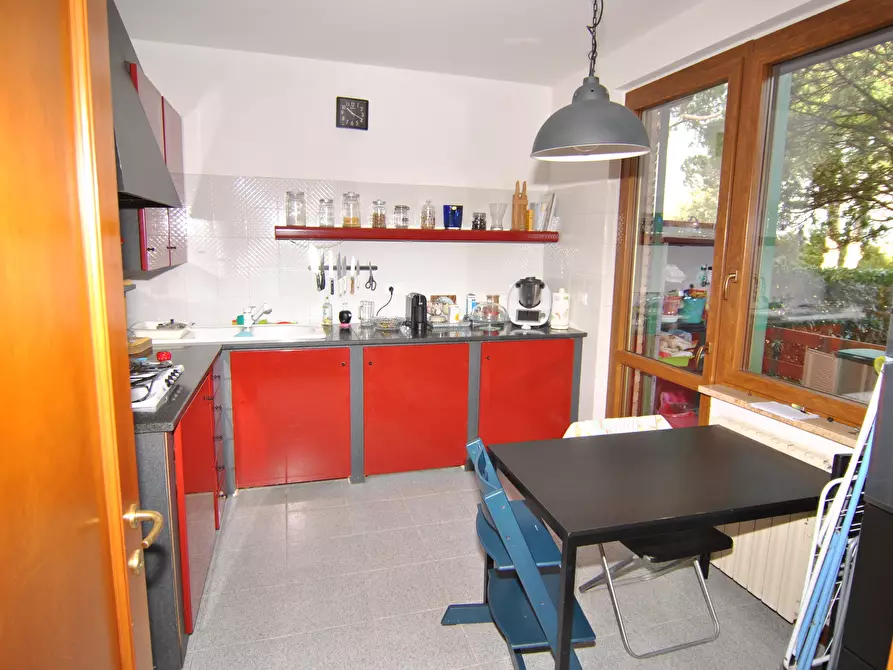 Immagine 11 di Villetta a schiera in affitto  in Via del Pino 18 a Livorno