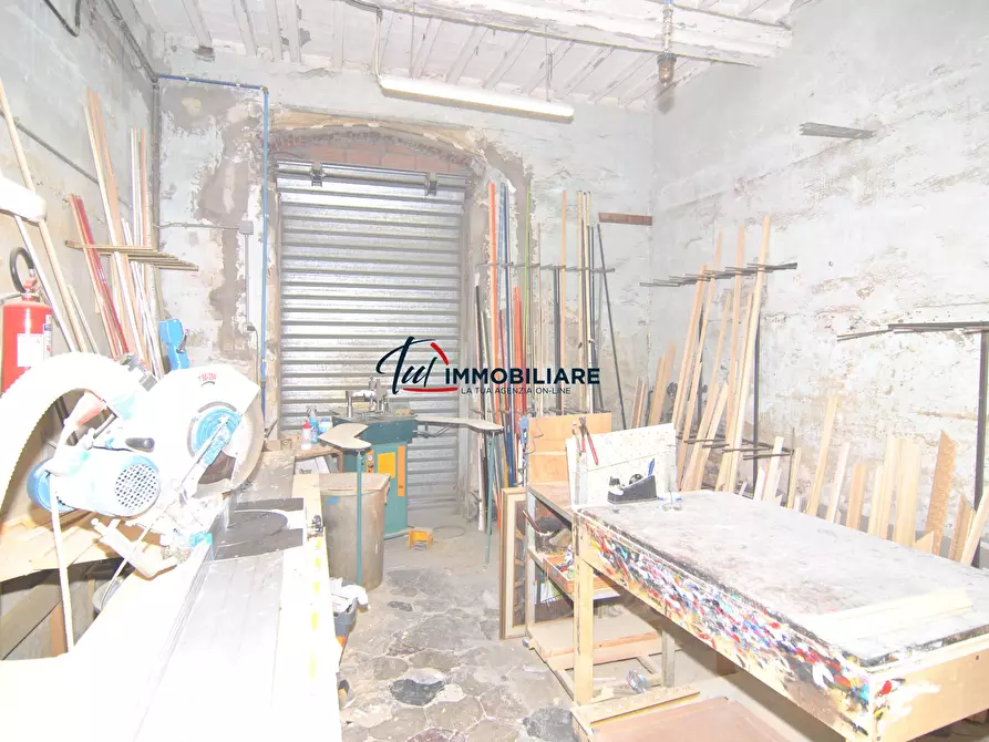 Immagine 10 di Trilocale in vendita  in Corso Amedeo 240 a Livorno