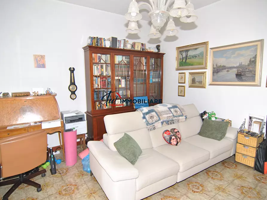 Immagine 20 di Pentalocale in vendita  in Viale Fabbricotti 106 a Livorno