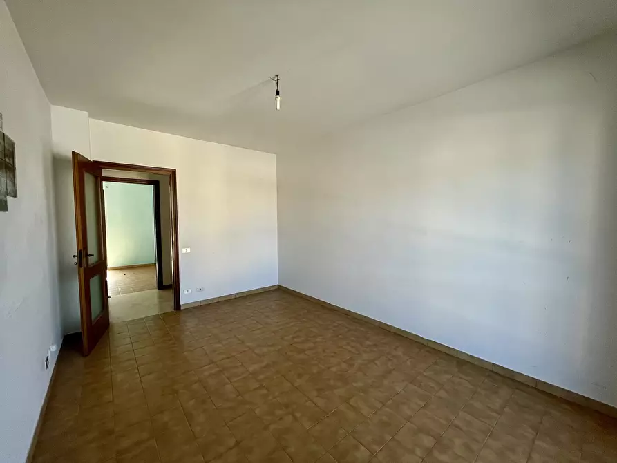 Immagine 11 di Pentalocale in vendita  in Piazza Vittorio Emanuele 55 a Farigliano