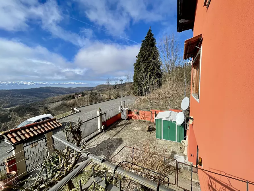 Immagine 7 di Villa in vendita  in Via Arezzana 3 a Mombarcaro