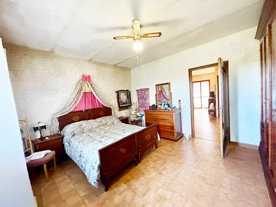 Immagine 10 di Terratetto in vendita  in SP661 33 a Murazzano