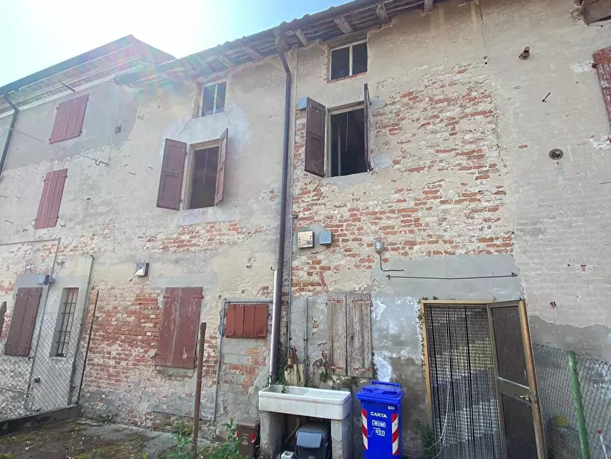Immagine 17 di Casa indipendente in vendita  in Via Nicolò Sfrondati 88 a Polesine Zibello