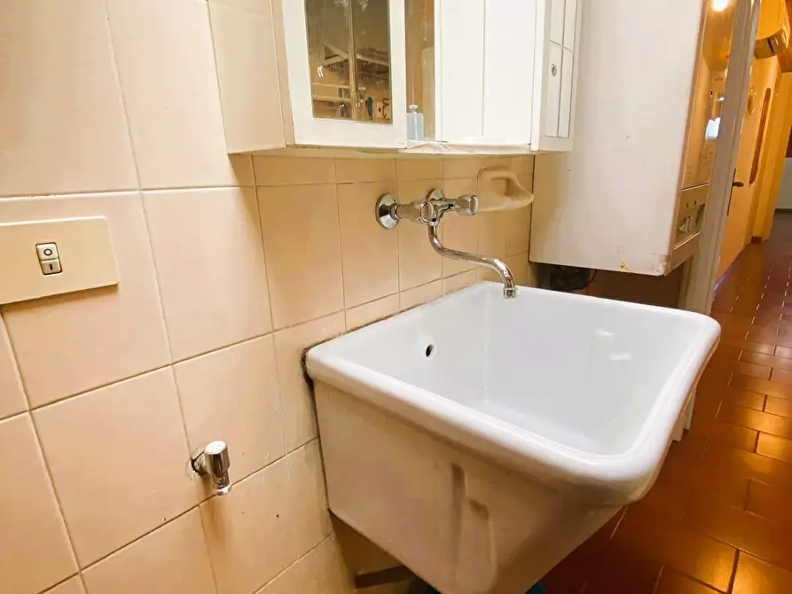 Immagine 20 di Trilocale in vendita  in Via A. dall'Aglio 1 a San Secondo Parmense