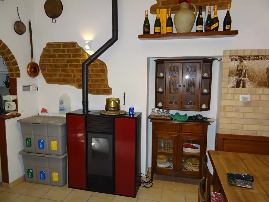 Immagine 45 di Rustico / casale in vendita  a Ostra Vetere