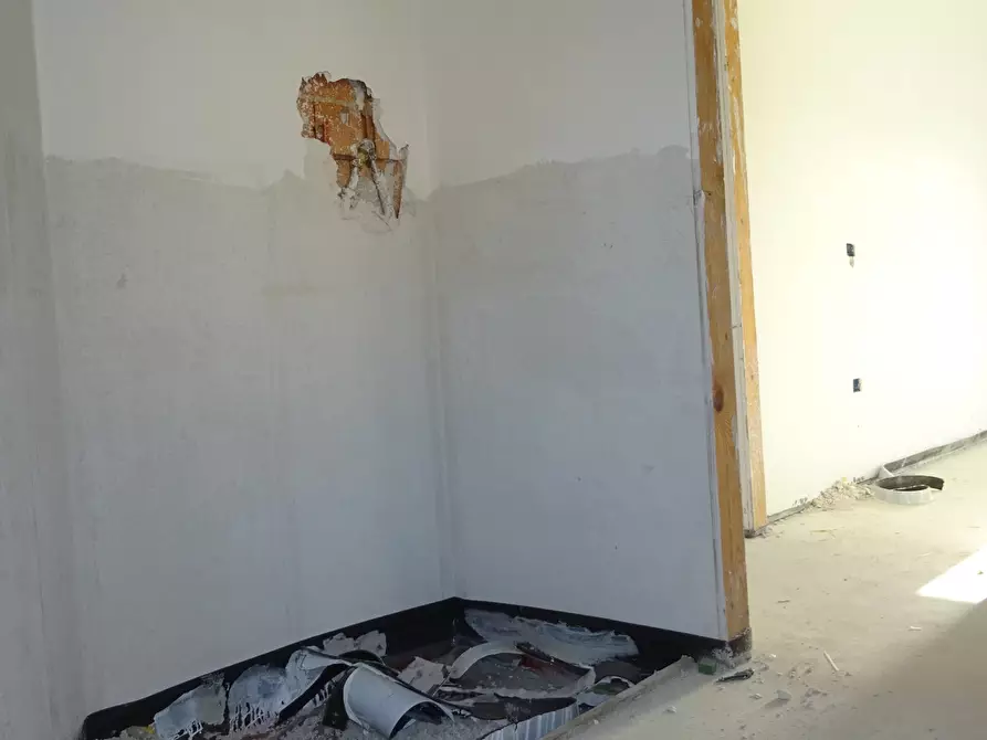 Immagine 6 di Quadrilocale in vendita  a Ostra