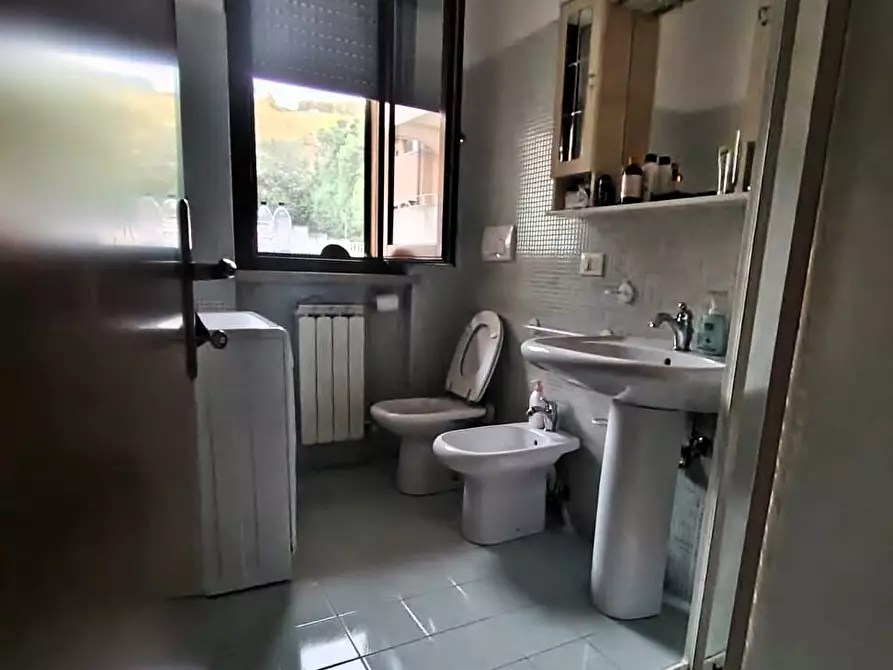 Immagine 6 di Bilocale in vendita  a Senigallia