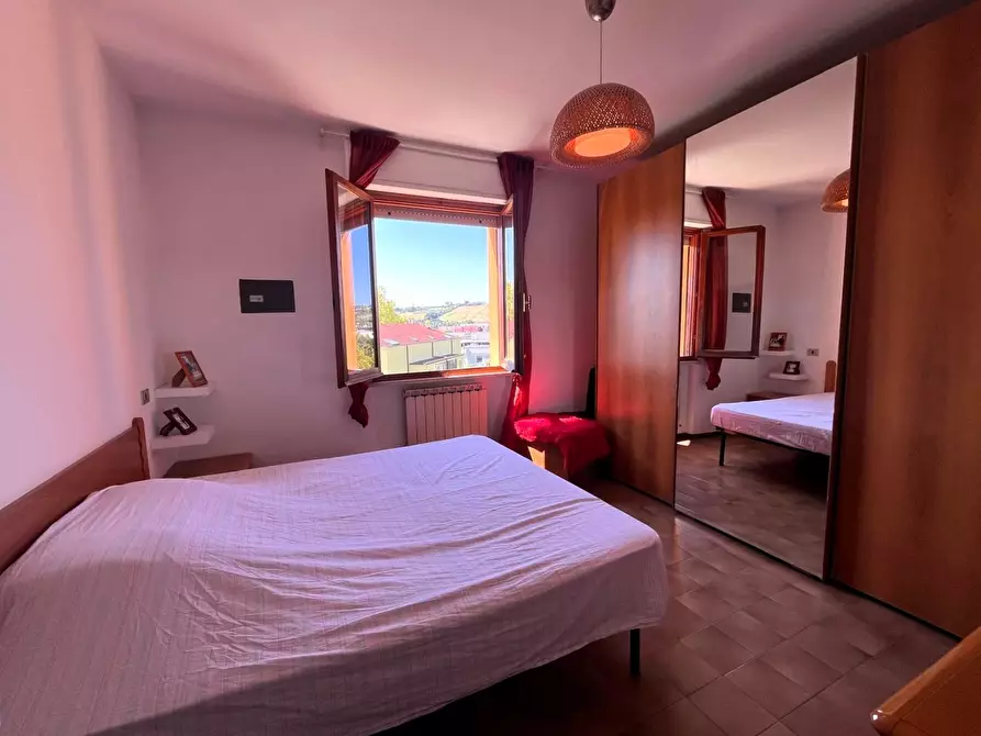 Immagine 29 di Quadrilocale in vendita  a Senigallia