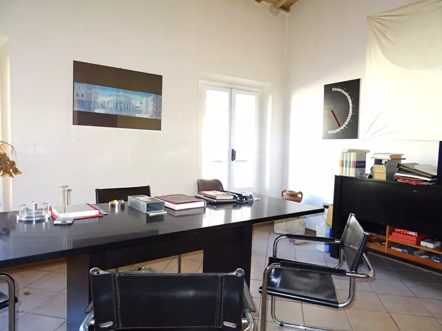 Immagine 8 di Ufficio in vendita  a Corinaldo