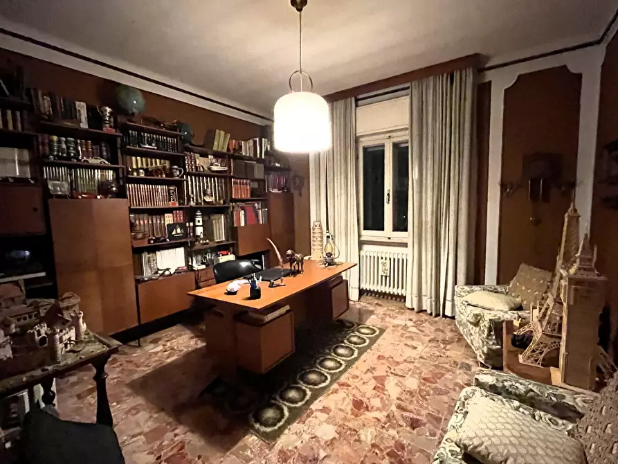 Immagine 4 di Appartamento in vendita  a Senigallia