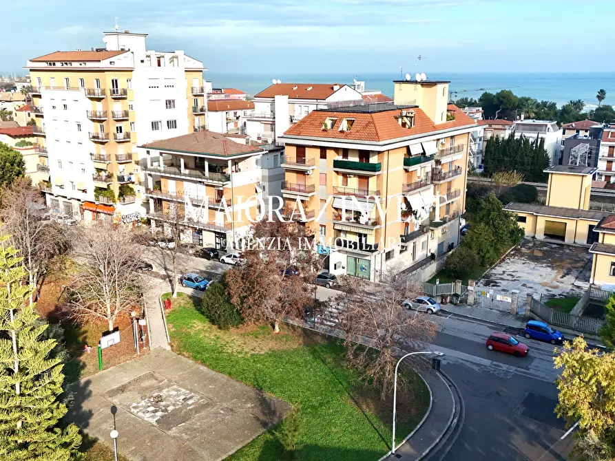 Immagine 24 di Pentalocale in vendita  in via Piemonte a San Benedetto Del Tronto