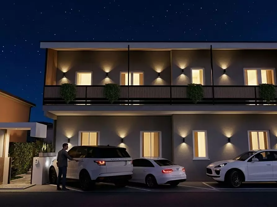 Immagine 1 di Quadrilocale in vendita  in Via Amerigo Vespucci 9 a Rovigo