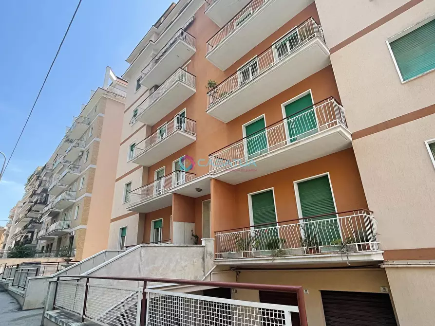 Immagine 3 di Trilocale in vendita  in Via Papa Giovanni XXIII 65 a Chieti