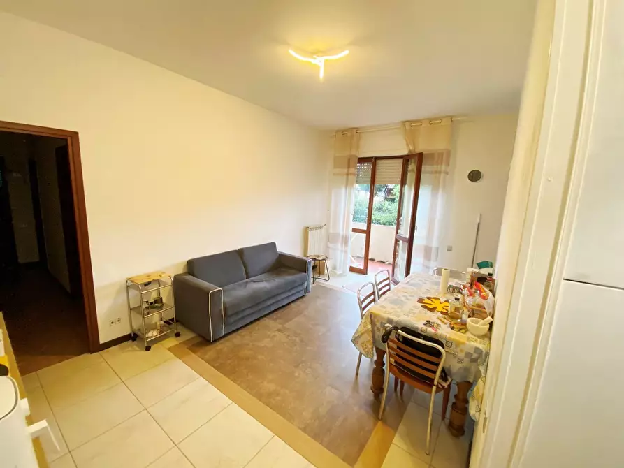 Immagine 5 di Quadrilocale in vendita  in Via delle Pinete 19 a Carrara