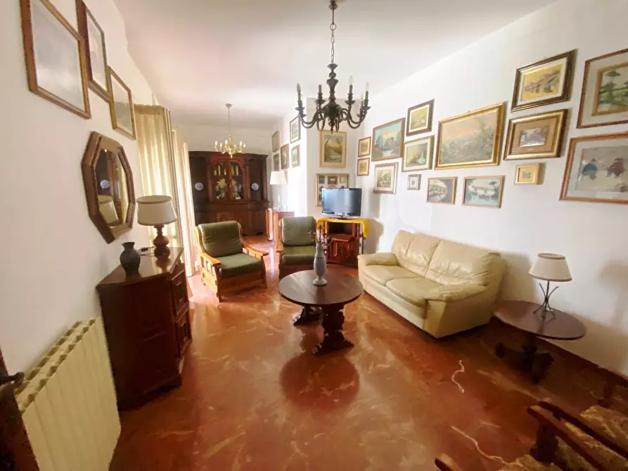 Immagine 4 di Appartamento in affitto  in Via di Stabbio 3 a Carrara