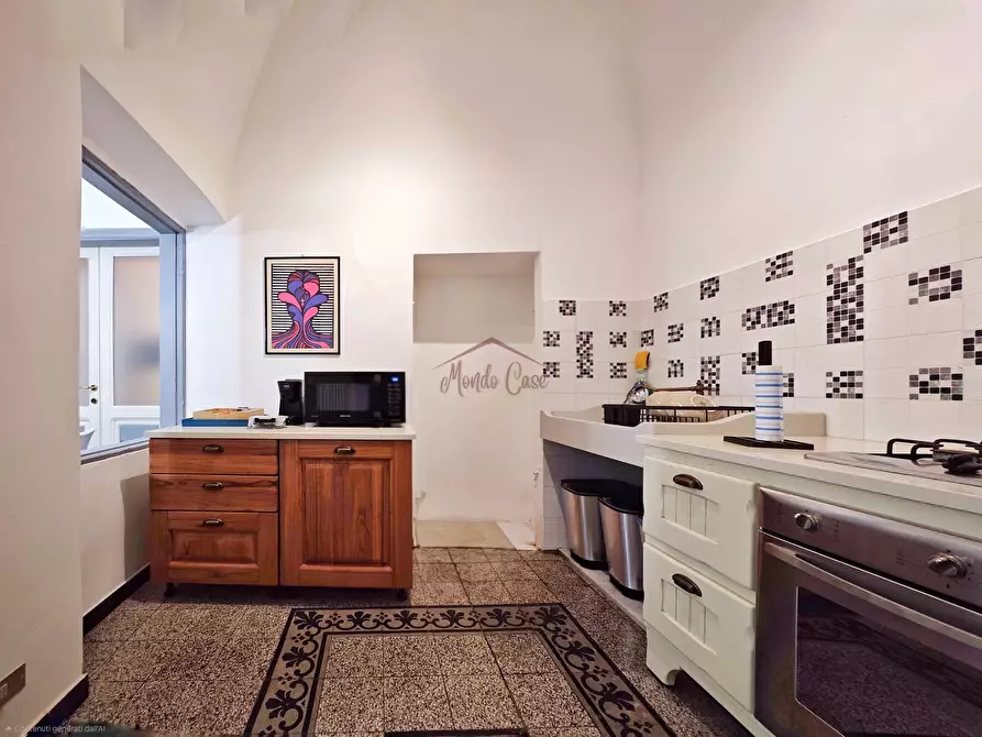 Immagine 15 di Trilocale in vendita  a Sarzana