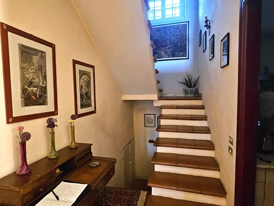 Immagine 27 di Villa in vendita  in Via Prulla 15 a Sarzana