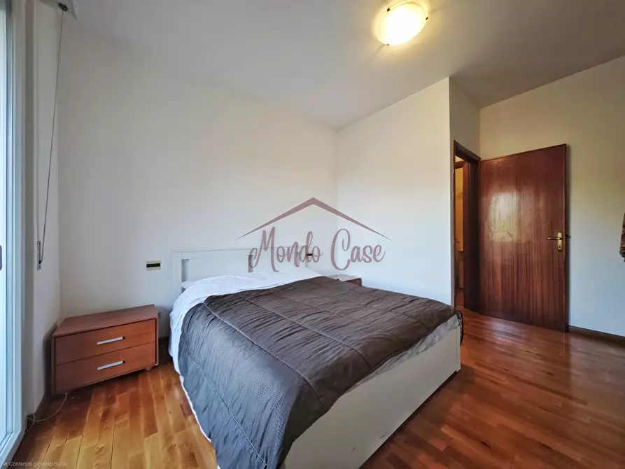 Immagine 14 di Bilocale in vendita  in Via B. Gazzoli 141 a Lerici