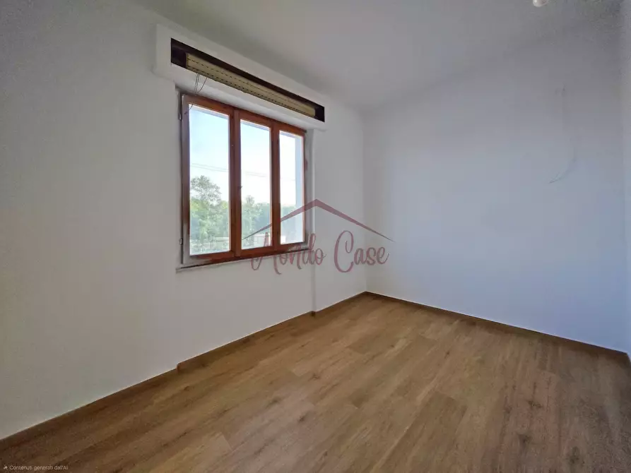 Immagine 45 di Porzione di casa in vendita  in Via dei Molini 148 a Sarzana