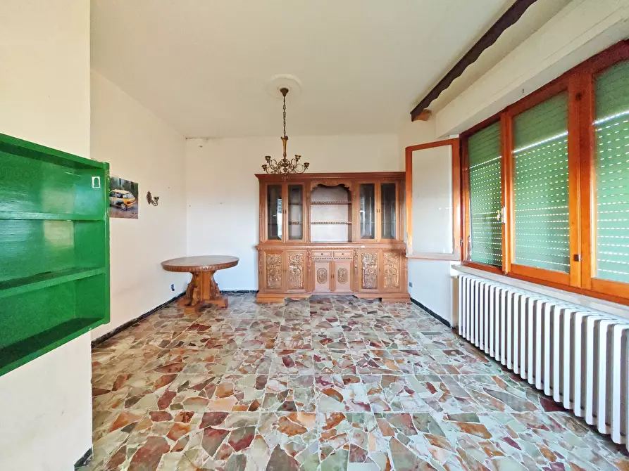 Immagine 31 di Porzione di casa in vendita  in SP23 683 a Castelnuovo Magra