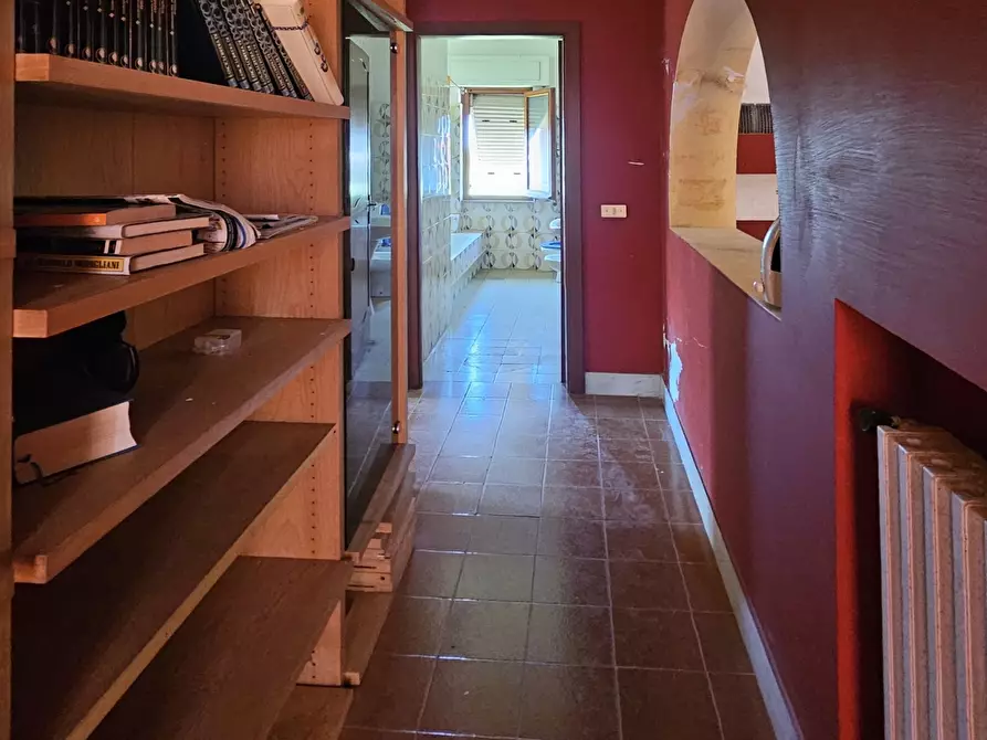 Immagine 27 di Villa in vendita  in Via Dogana 10 a Ortonovo