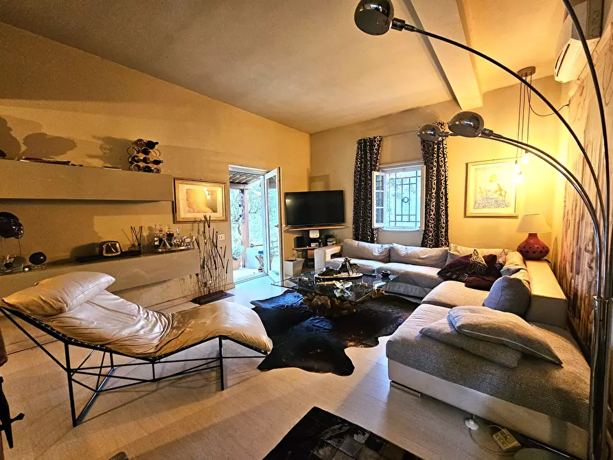 Immagine 48 di Villa in vendita  in Via Prulla 15 a Sarzana