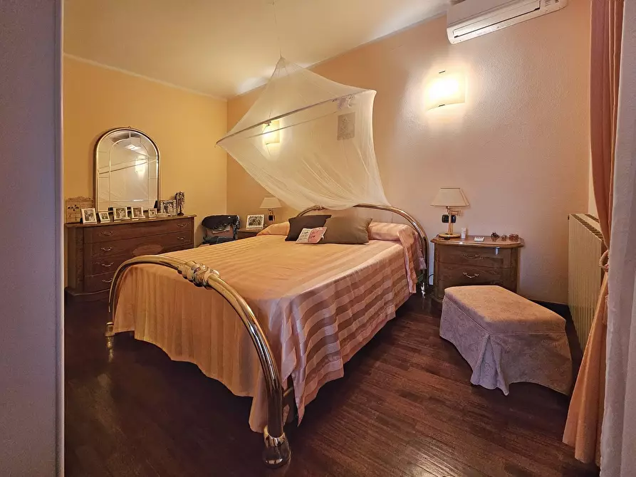 Immagine 30 di Villetta a schiera in vendita  in Via Porredo 152 a Fosdinovo