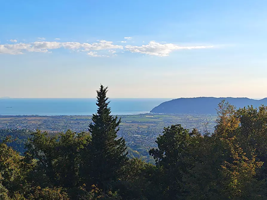 Immagine 66 di Porzione di casa in vendita  in SP23 683 a Castelnuovo Magra