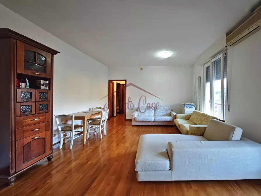 Immagine 5 di Bilocale in vendita  in Via B. Gazzoli 141 a Lerici