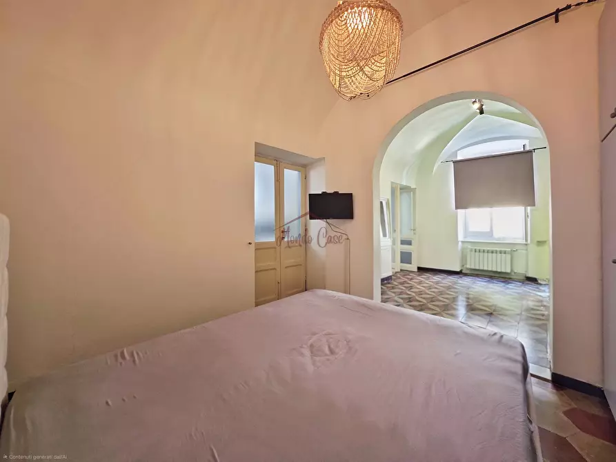 Immagine 33 di Trilocale in vendita  a Sarzana