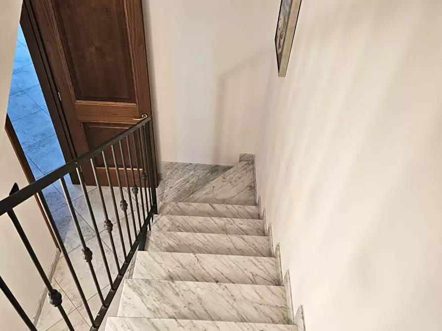 Immagine 40 di Villa in vendita  a Sarzana