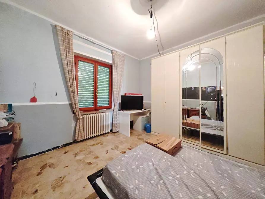 Immagine 38 di Porzione di casa in vendita  in SP23 683 a Castelnuovo Magra