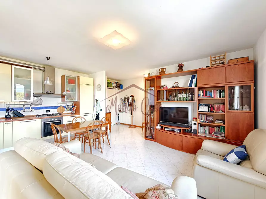 Immagine 11 di Porzione di casa in vendita  in Via Camisano a Ameglia