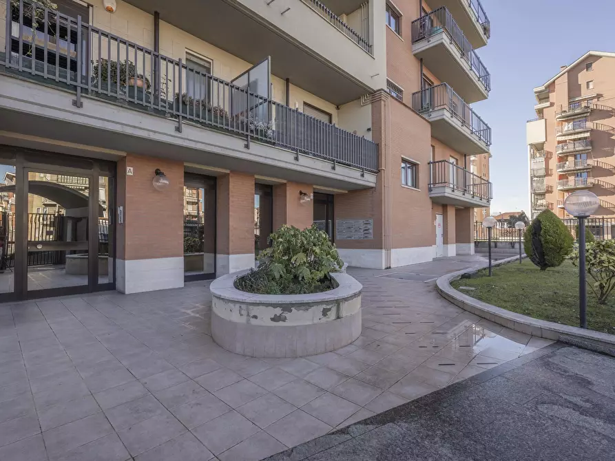 Immagine 4 di Quadrilocale in vendita  in Via Alfonso Badini Confalonieri 47 a Torino