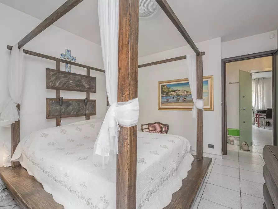 Immagine 20 di Quadrilocale in vendita  in Via Bollengo 20 a Torino