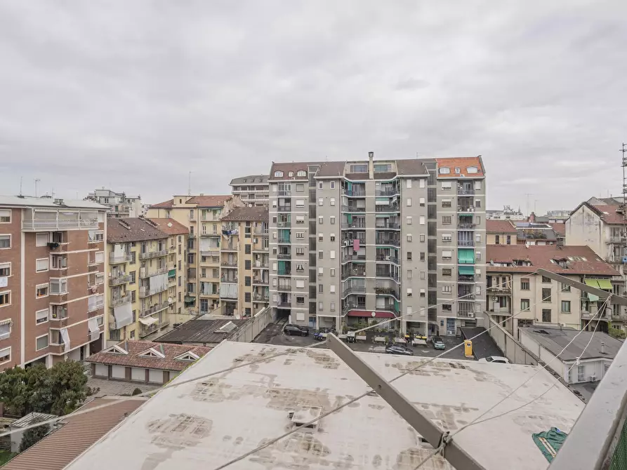 Immagine 21 di Trilocale in vendita  in Via Federico Paolini 18 a Torino