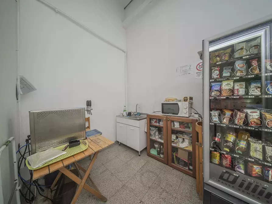 Immagine 23 di Ufficio in affitto  in Corso Svizzera 185 a Torino