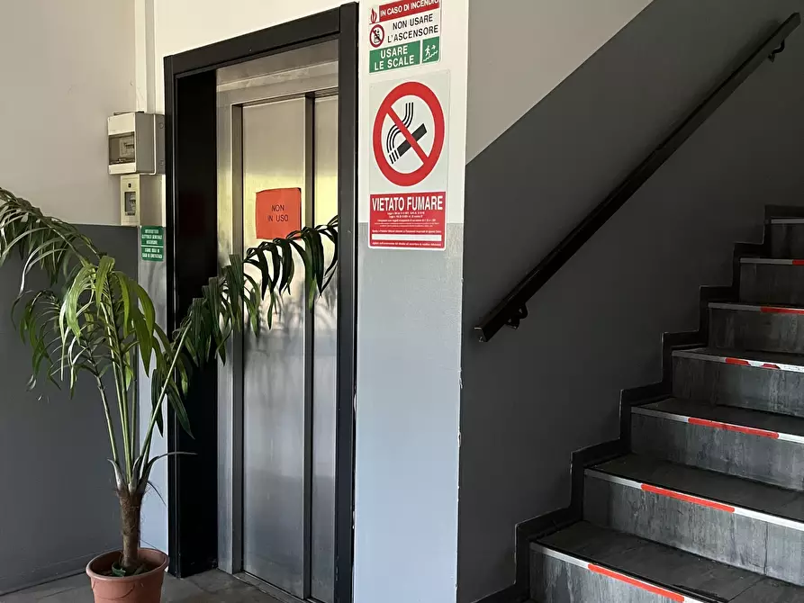 Immagine 10 di Attività artigianale in affitto  in Zona Industriale si San Nicola a Melfi