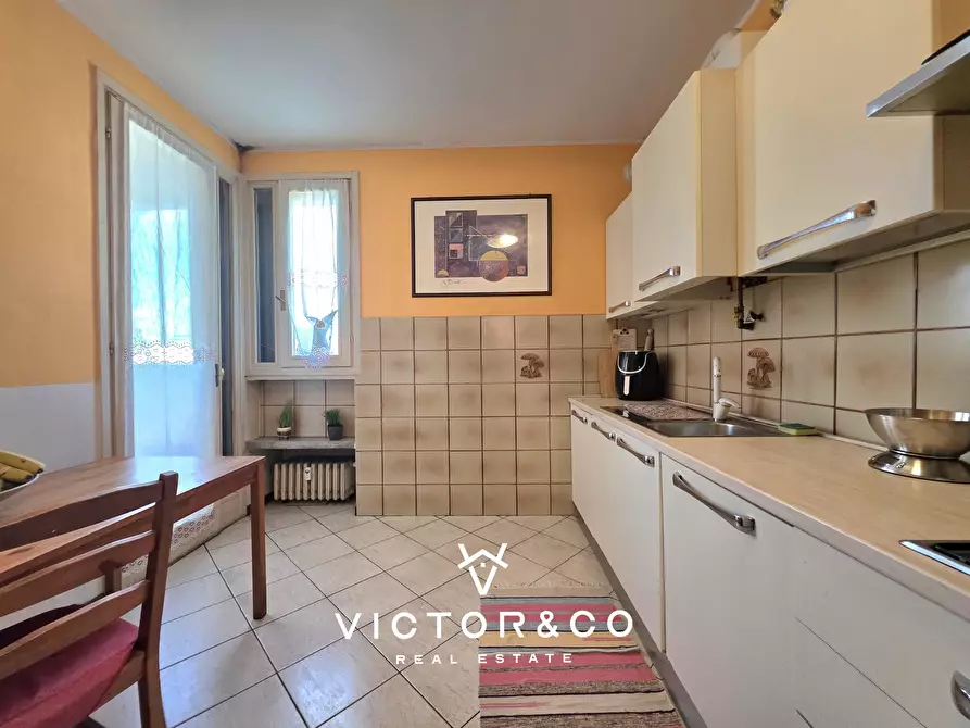 Immagine 6 di Trilocale in vendita  in via fara snc a Novara