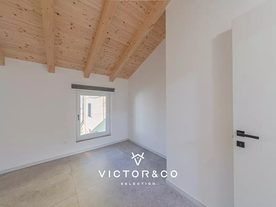 Immagine 23 di Villa in vendita  in Vicolo G. Brustio 1 a Galliate