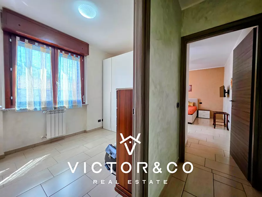 Immagine 24 di Quadrilocale in vendita  in Via Leopardi snc a Romentino