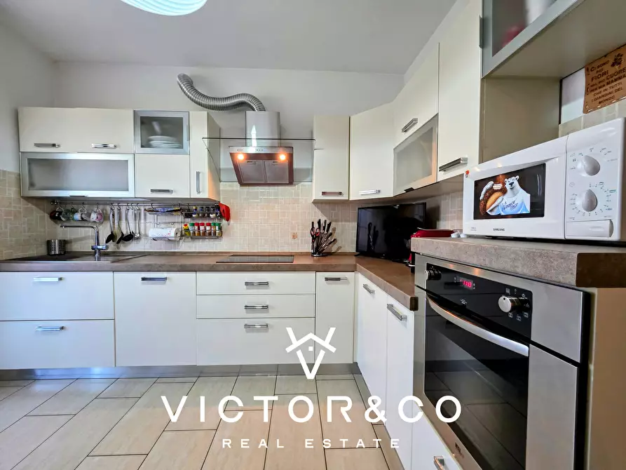 Immagine 7 di Quadrilocale in vendita  in Via Leopardi snc a Romentino