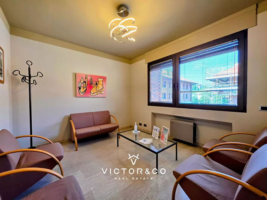 Immagine 2 di Ufficio in vendita  in Corso Statuto sn a Mondovì