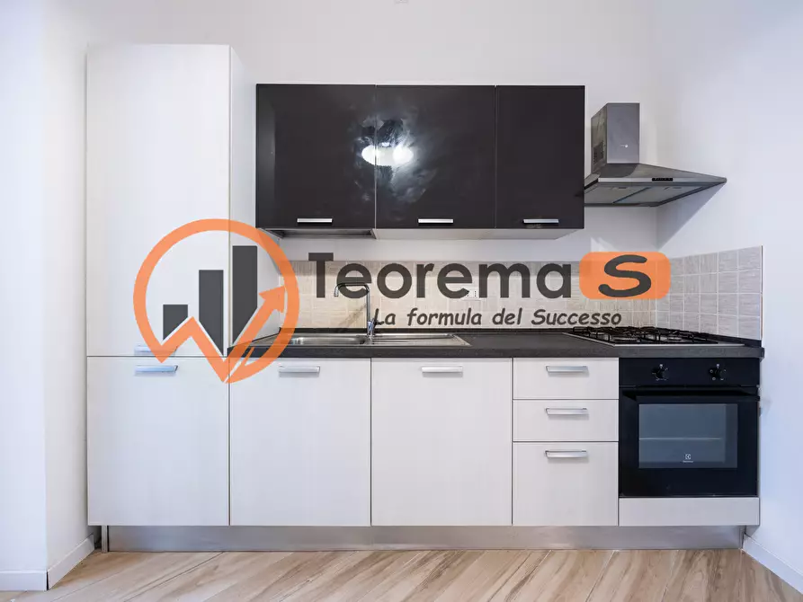 Immagine 15 di Trilocale in vendita  a Palermo