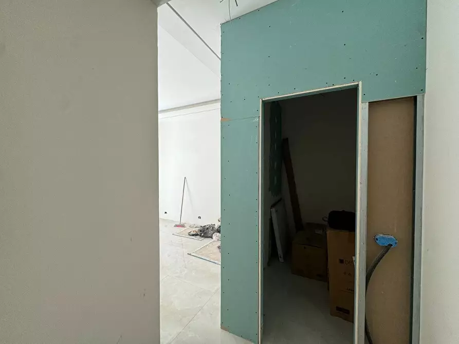 Immagine 14 di Appartamento in vendita  in Via Albergheria a Palermo