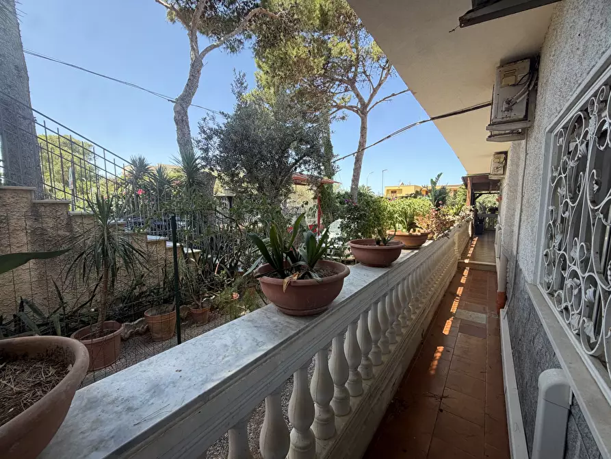 Immagine 17 di Villa in vendita  in Passaggio delle Orchidee a Isola Delle Femmine